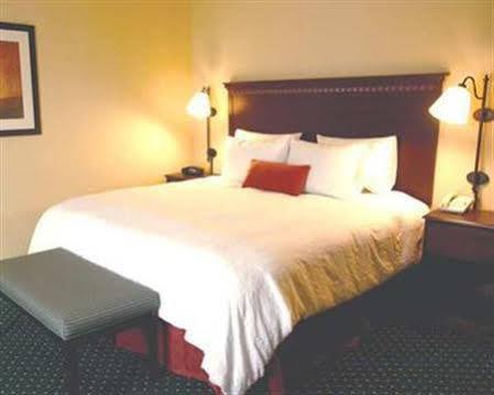 Hampton & East 3* Tucson