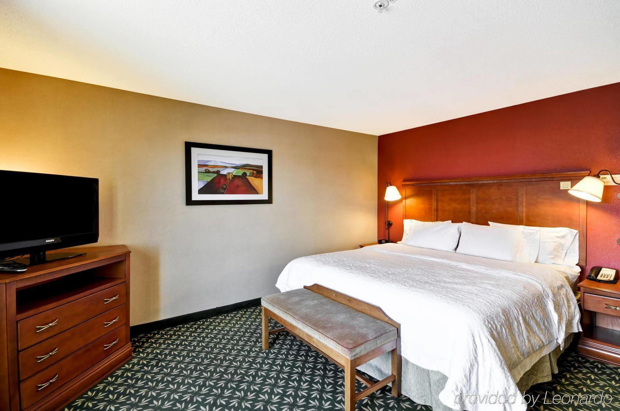 Hotel Hampton & East Tucson